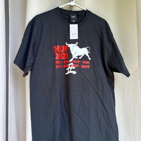 HUF short sleeve tee ◾️ NWT ◾️ large - Picture 1 of 3